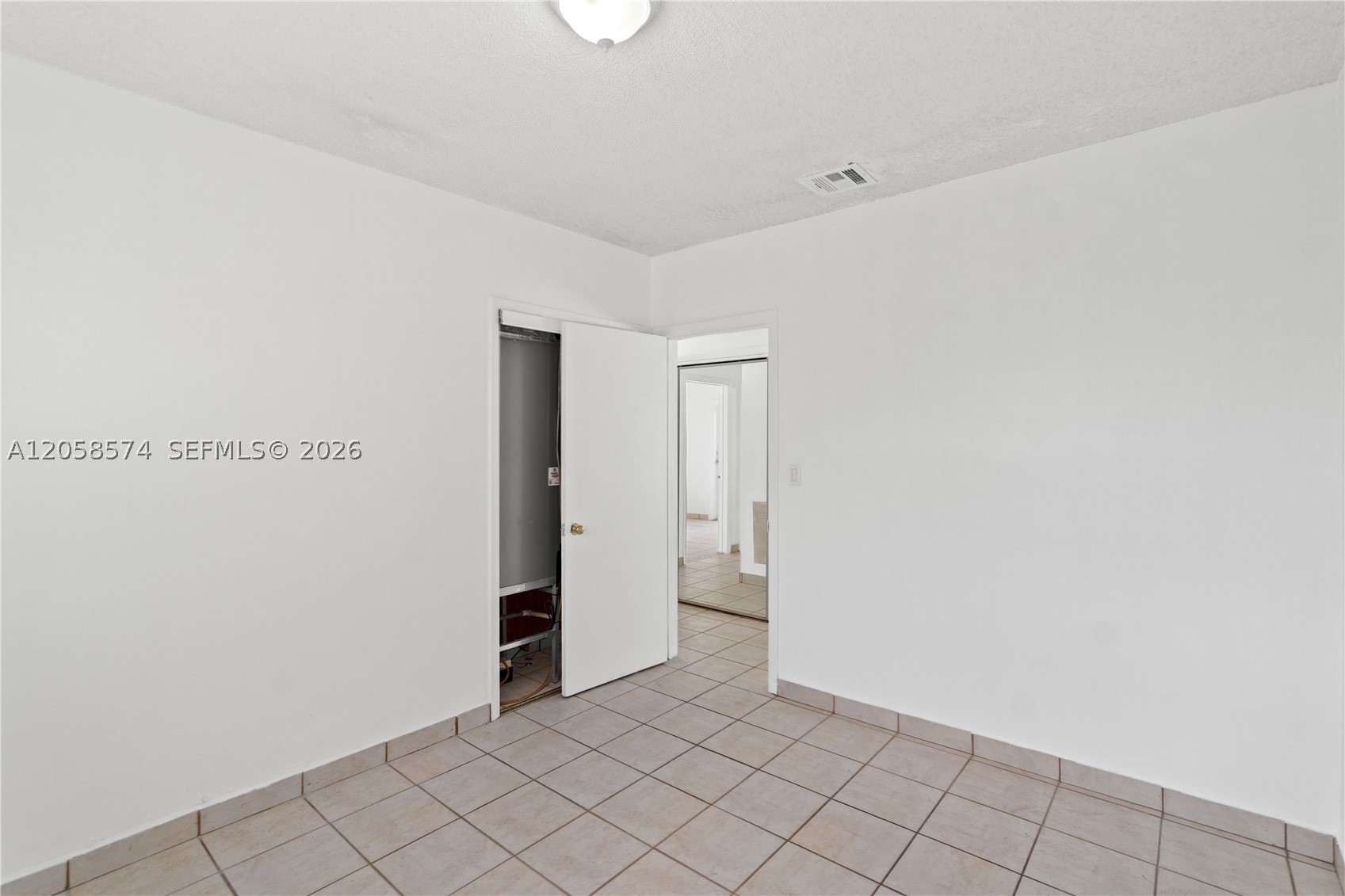 PALM SPRINGS SUB SEC 3 5T - Residential