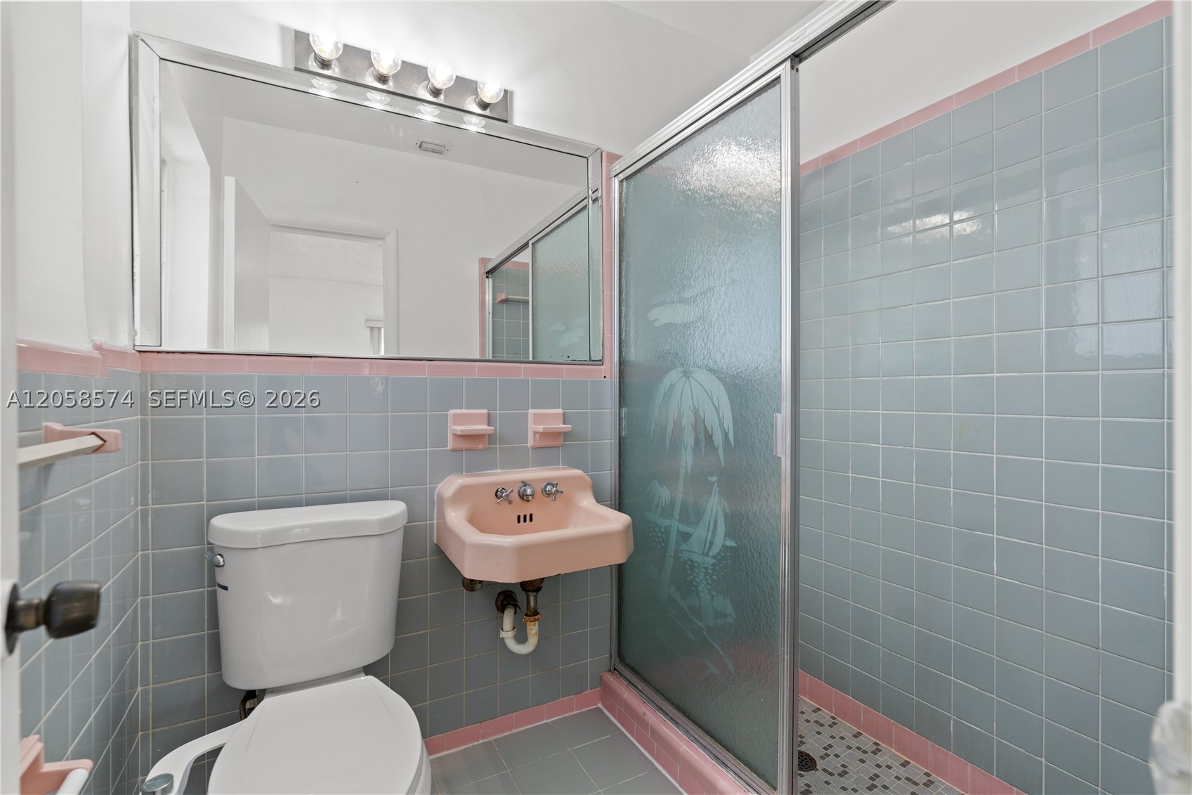 PALM SPRINGS SUB SEC 3 5T - Residential