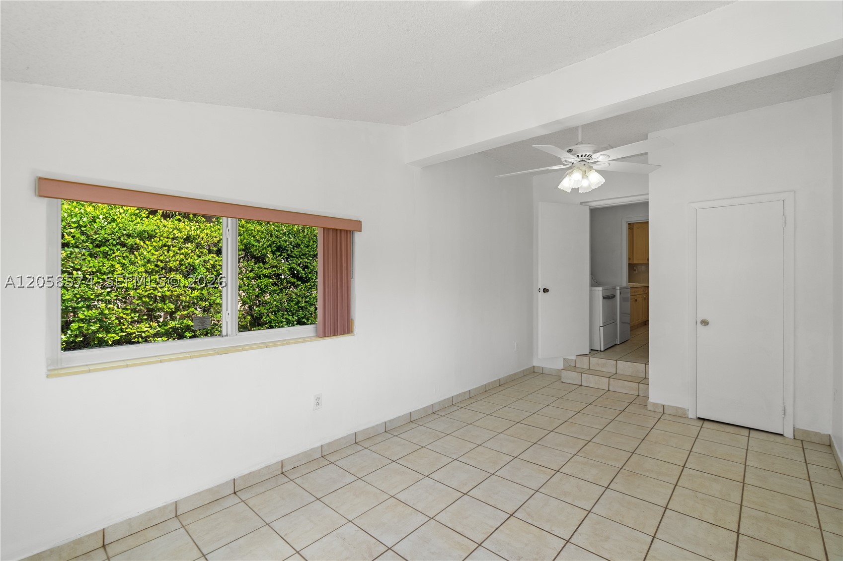PALM SPRINGS SUB SEC 3 5T - Residential
