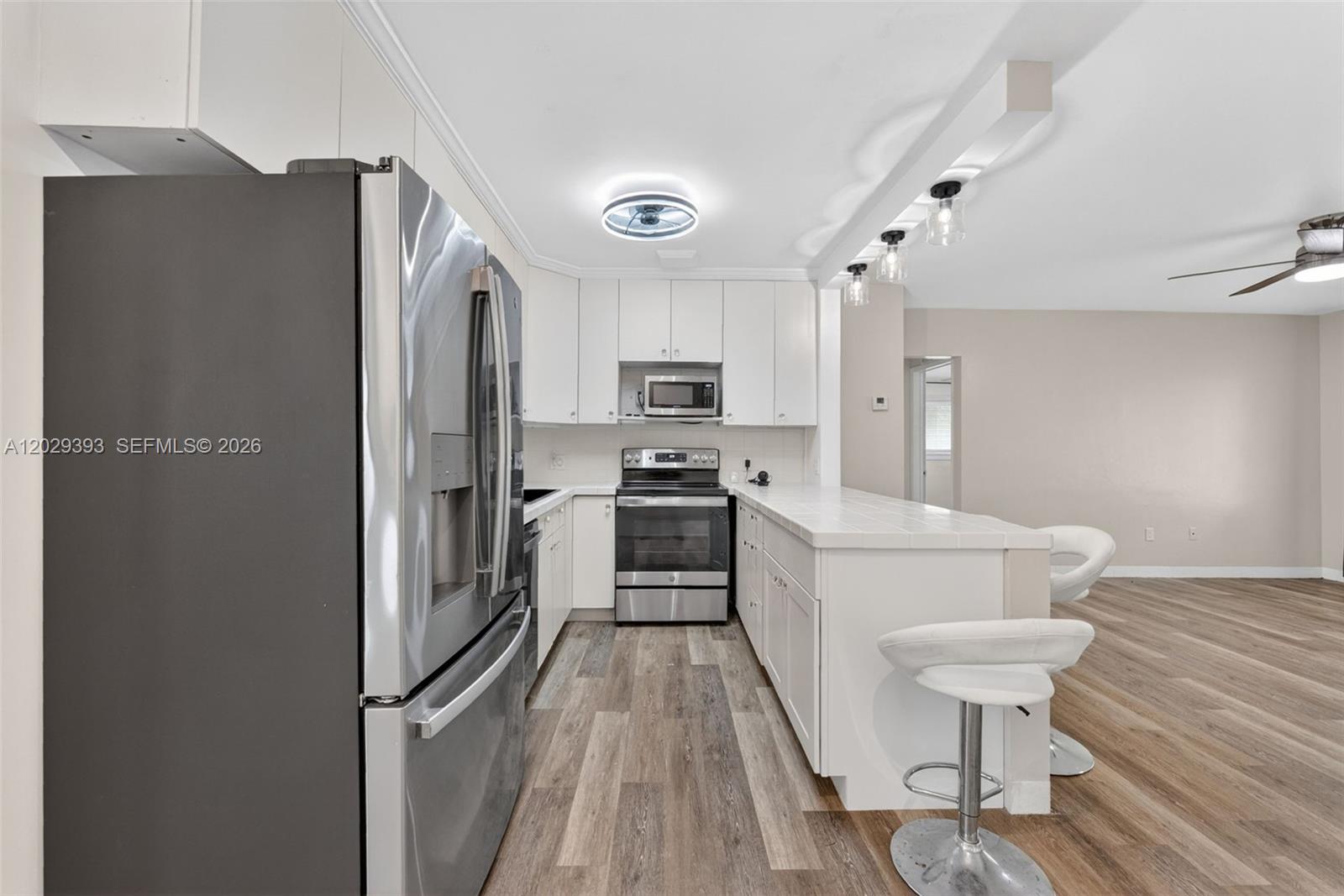 GARDEN ACRES - Residential