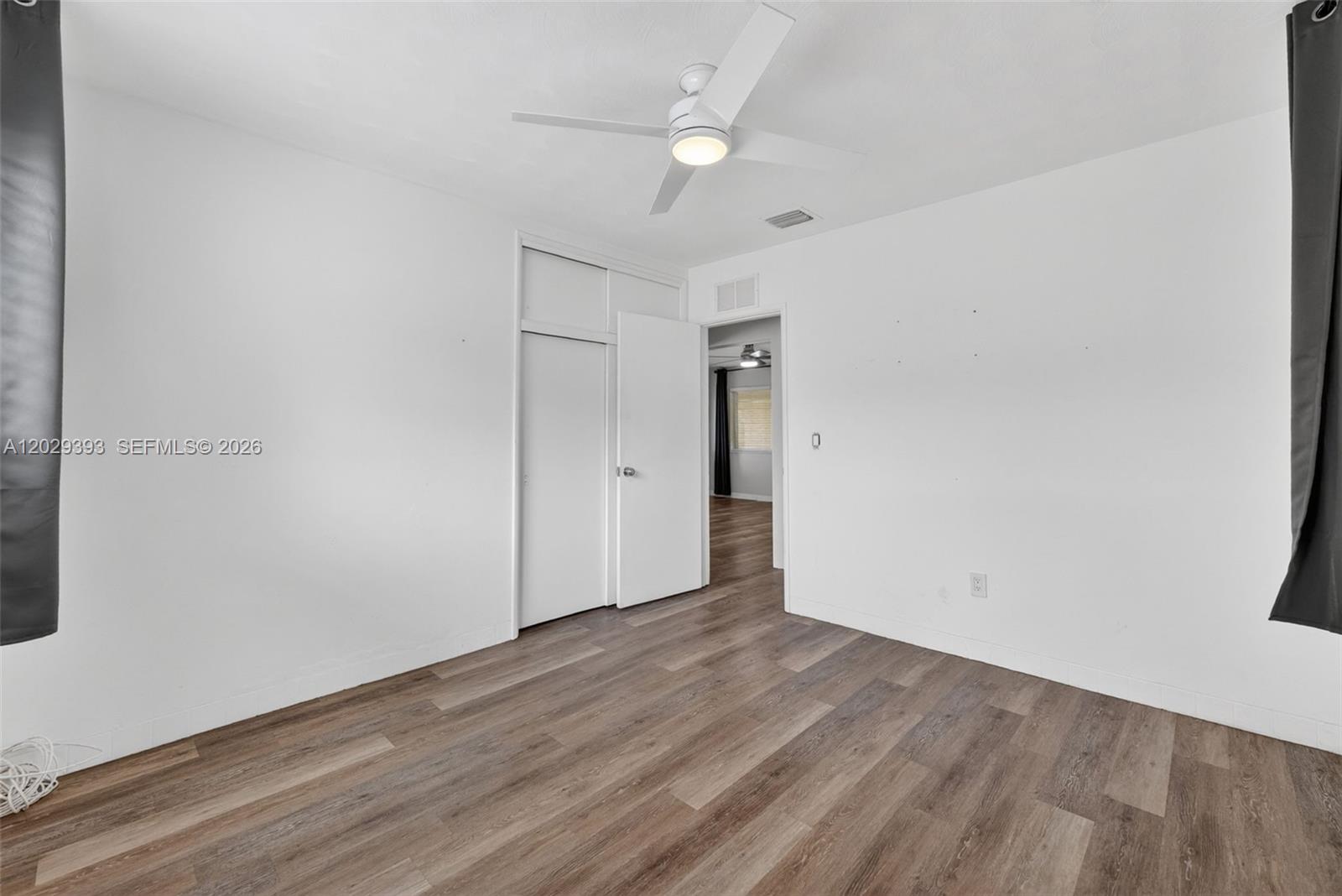 GARDEN ACRES - Residential