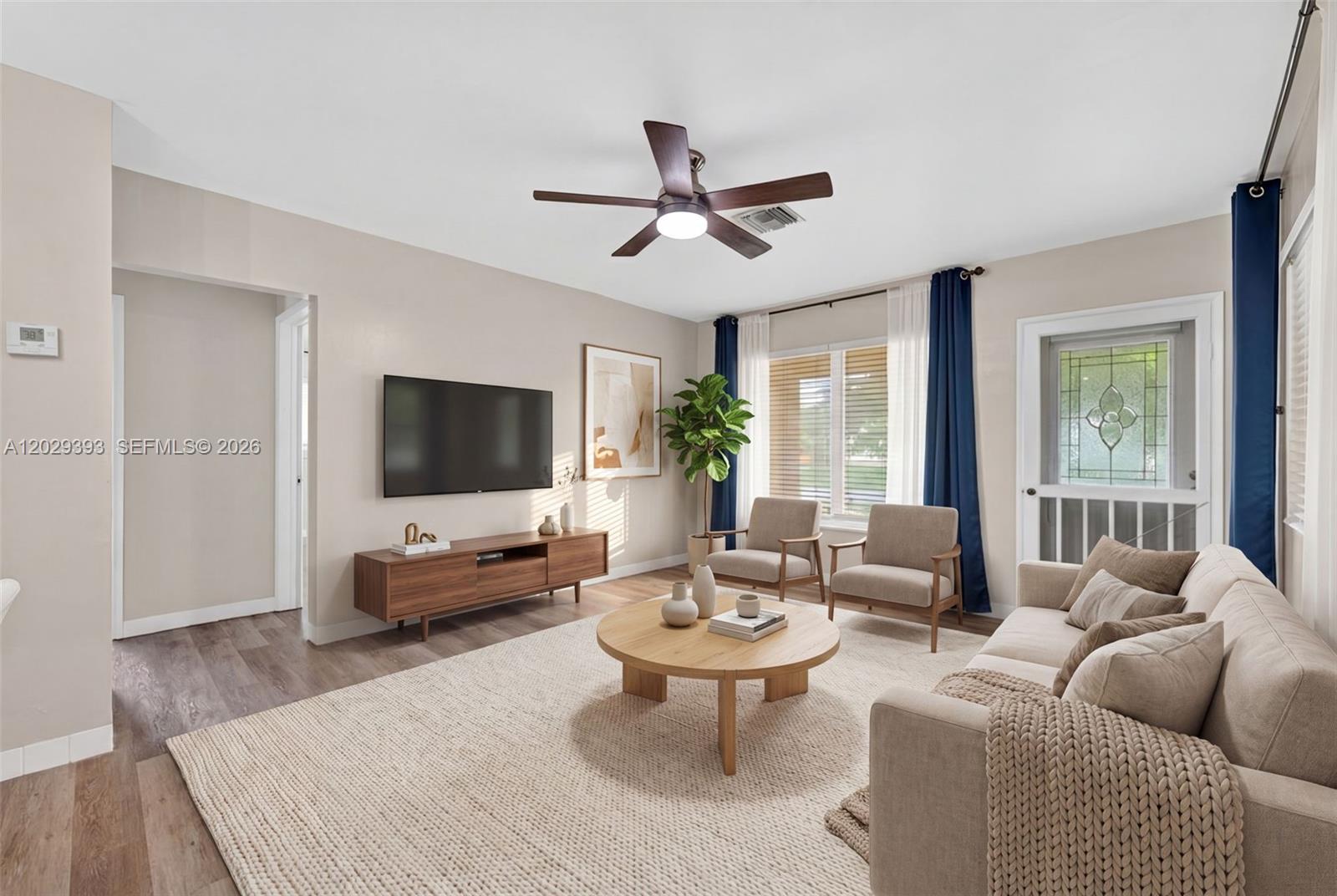 GARDEN ACRES - Residential