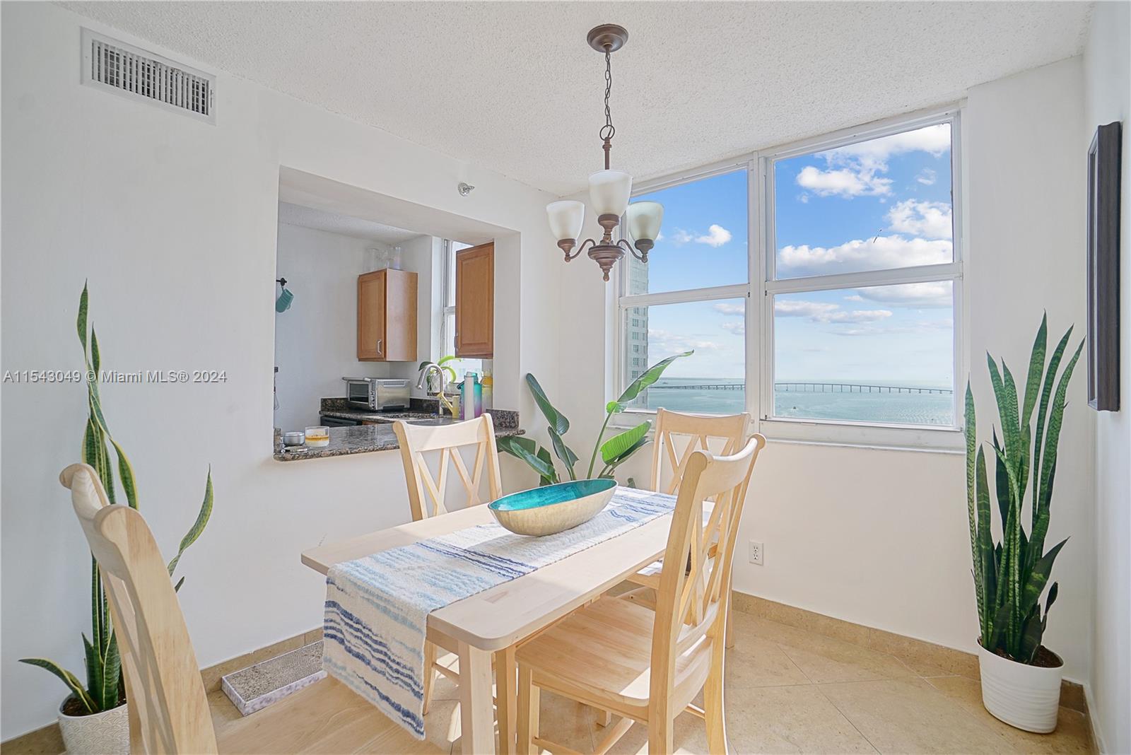 ISOLA CONDO - Residential Lease