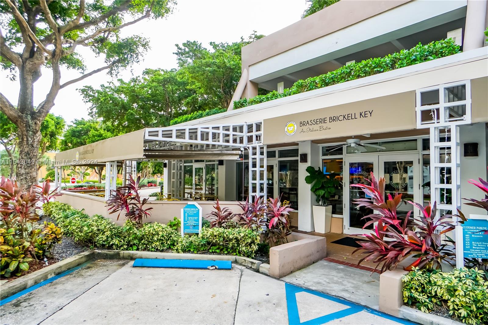 ISOLA CONDO - Residential Lease