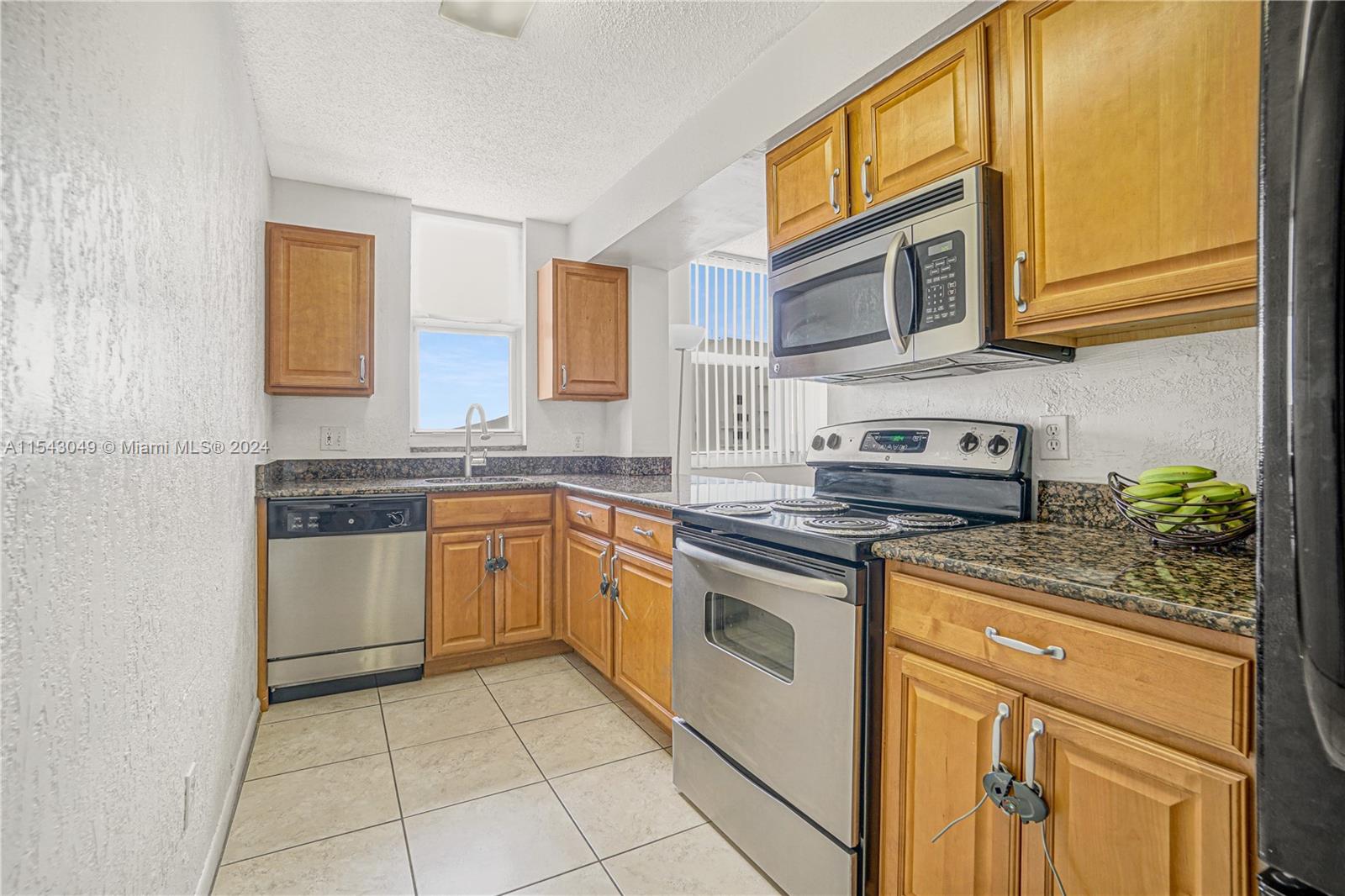 ISOLA CONDO - Residential Lease