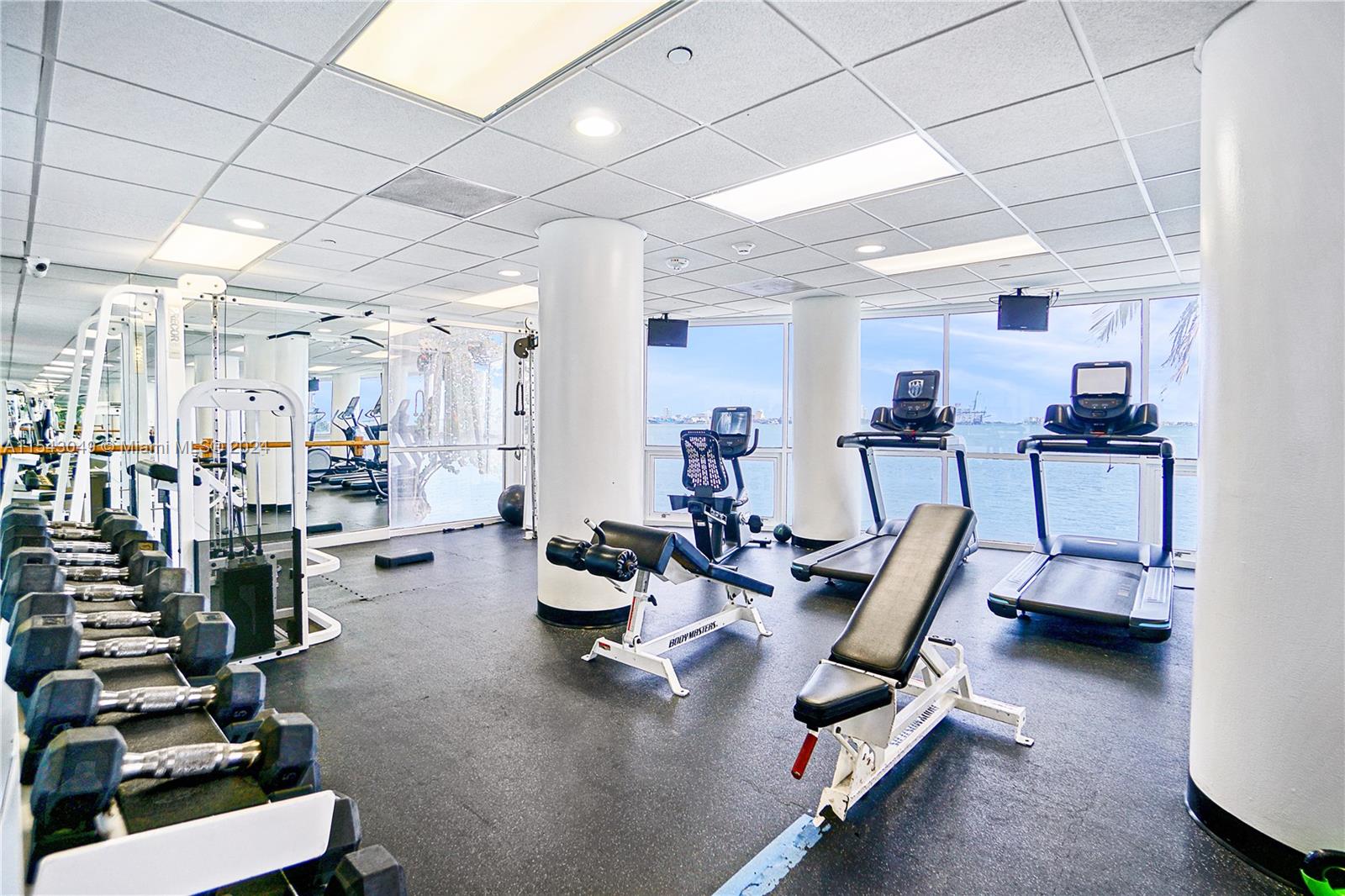 ISOLA CONDO - Residential Lease
