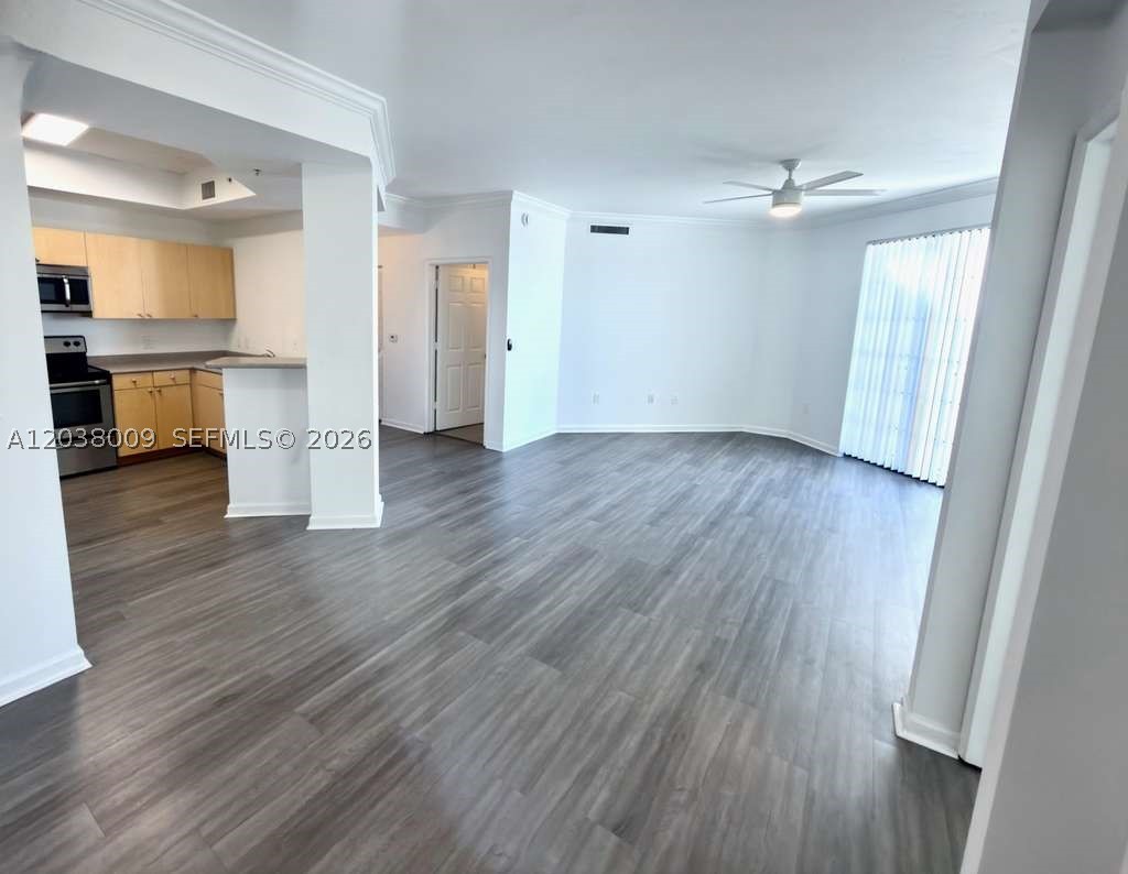 REGENT PARK CONDO - Residential