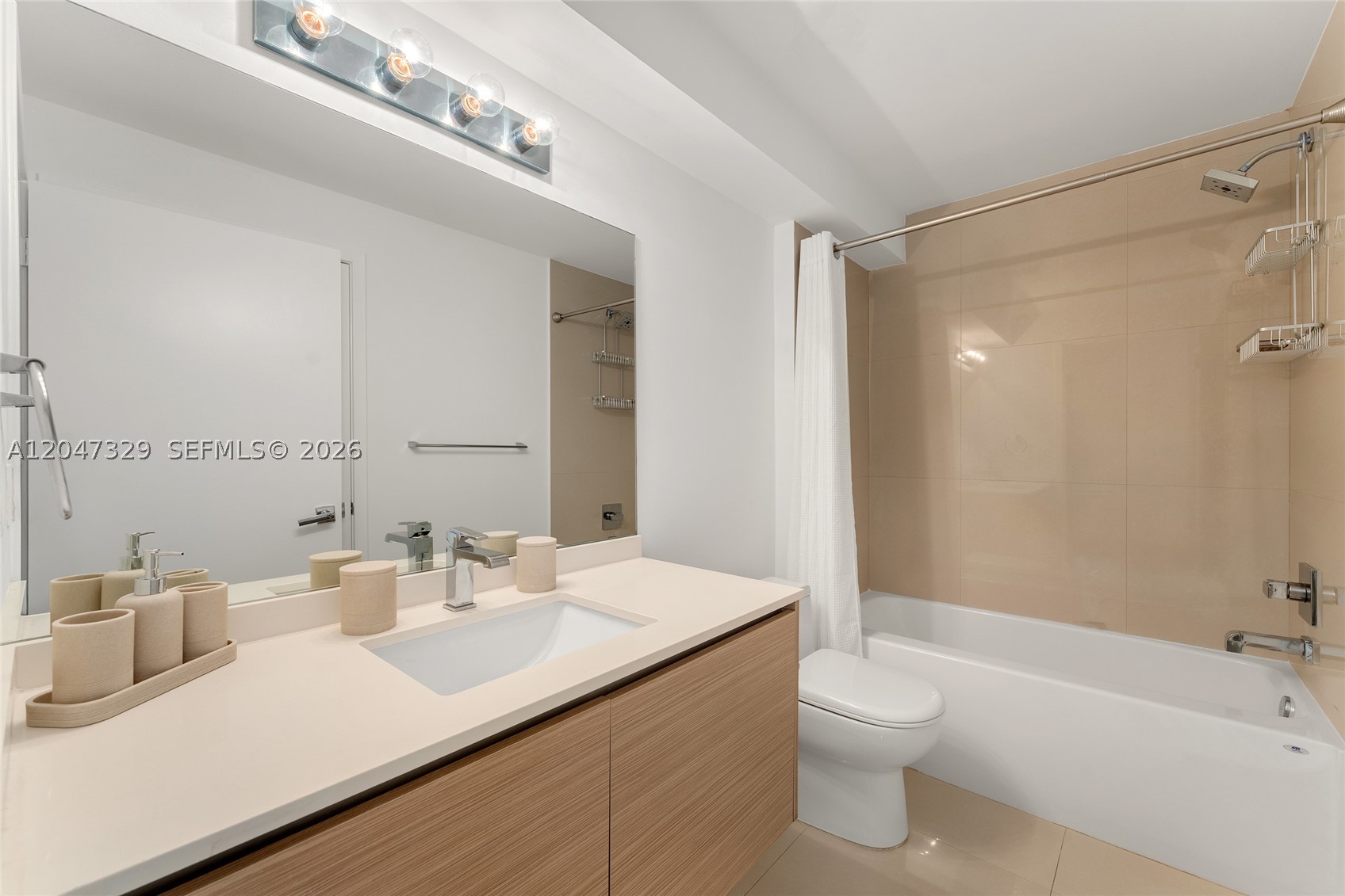 BAY HOUSE MIAMI CONDO - Residential