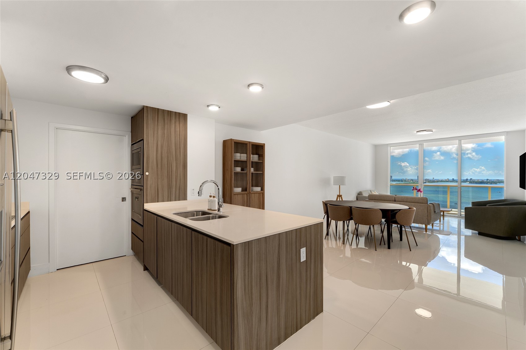 BAY HOUSE MIAMI CONDO - Residential