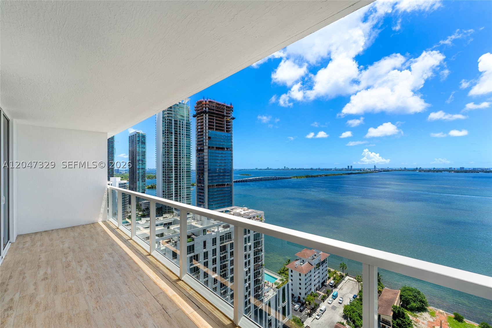 BAY HOUSE MIAMI CONDO - Residential