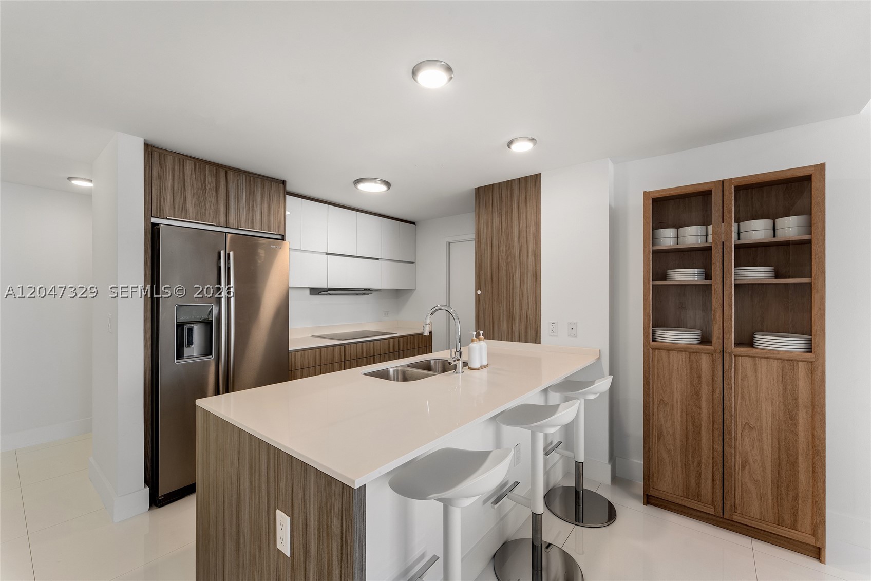 BAY HOUSE MIAMI CONDO - Residential