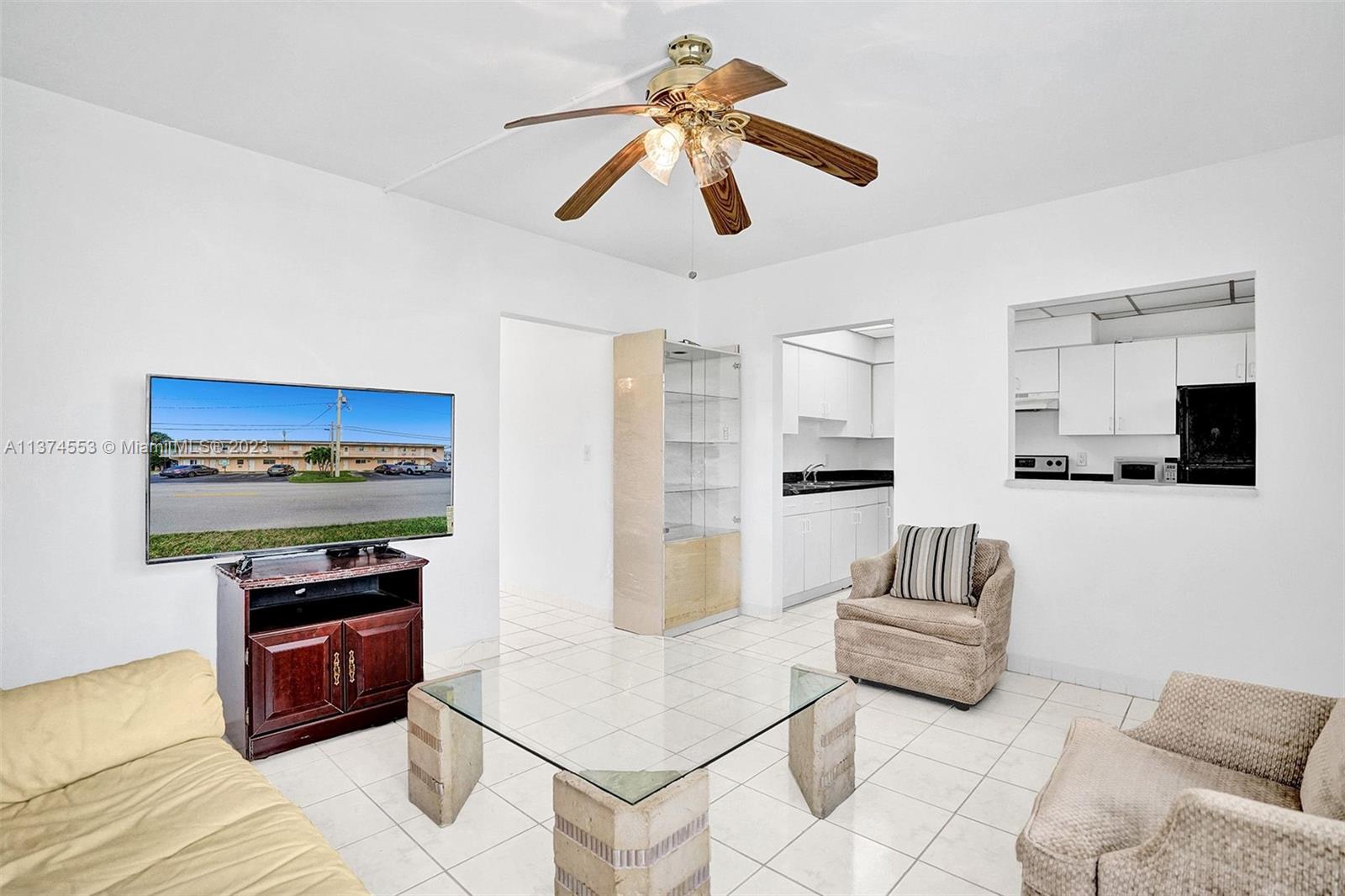 SUNLAND GARDEN APARTMENTS - Residential Lease