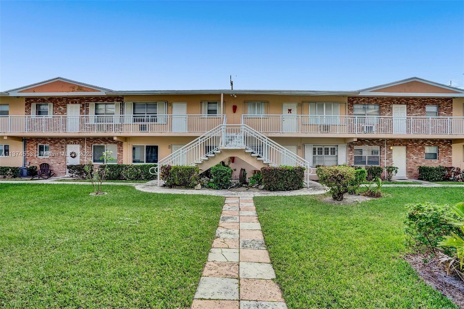 Very spacious,  2 bedroom 2 bathroom apartment in great community of Lighthouse Point. Apartment is in ground floor. It has tile flooring throughout. Well maintained quiet complex with nice pool and laundry facilities. One parking space designated and plenty of guest parking spaces. Excellent location close to the beach, shops and restaurants.