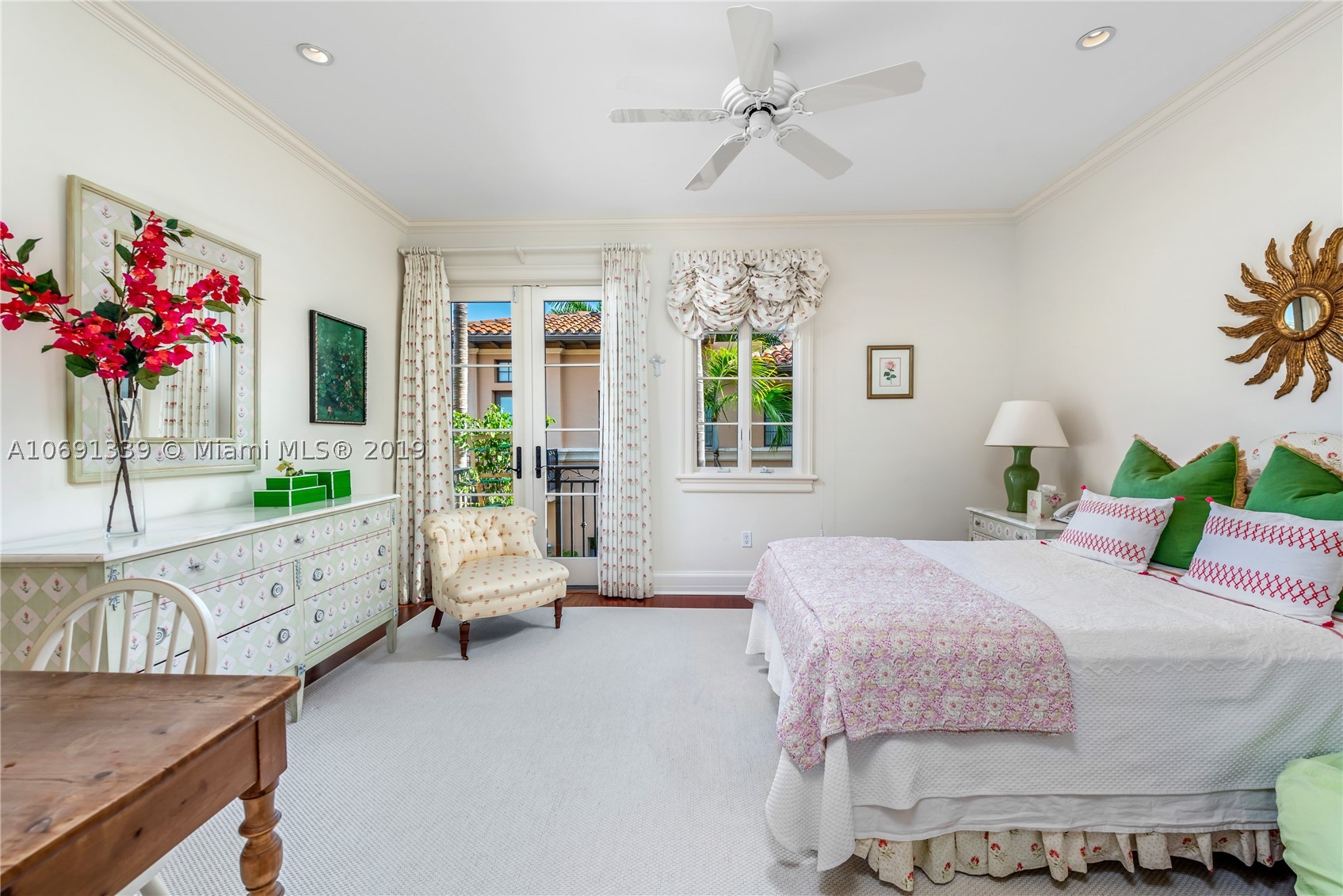 CAPE FLORIDA - Residential
