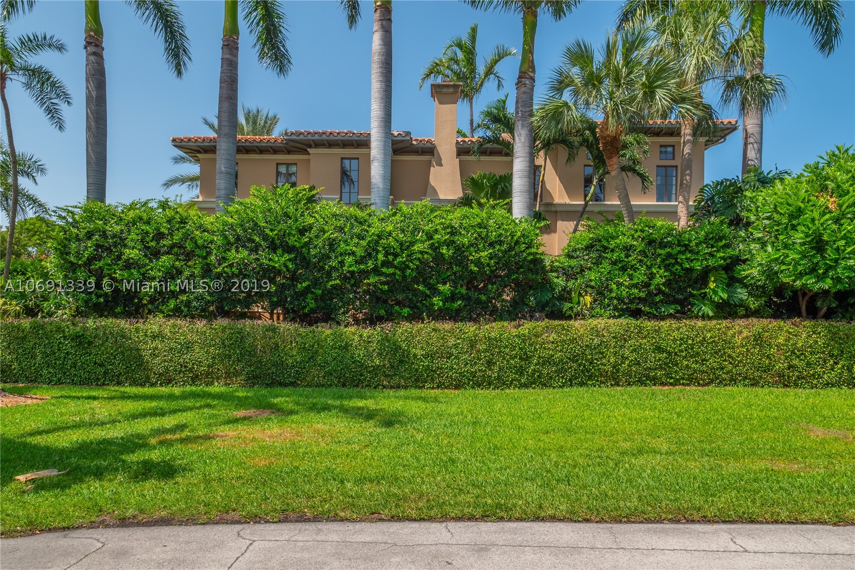 CAPE FLORIDA - Residential