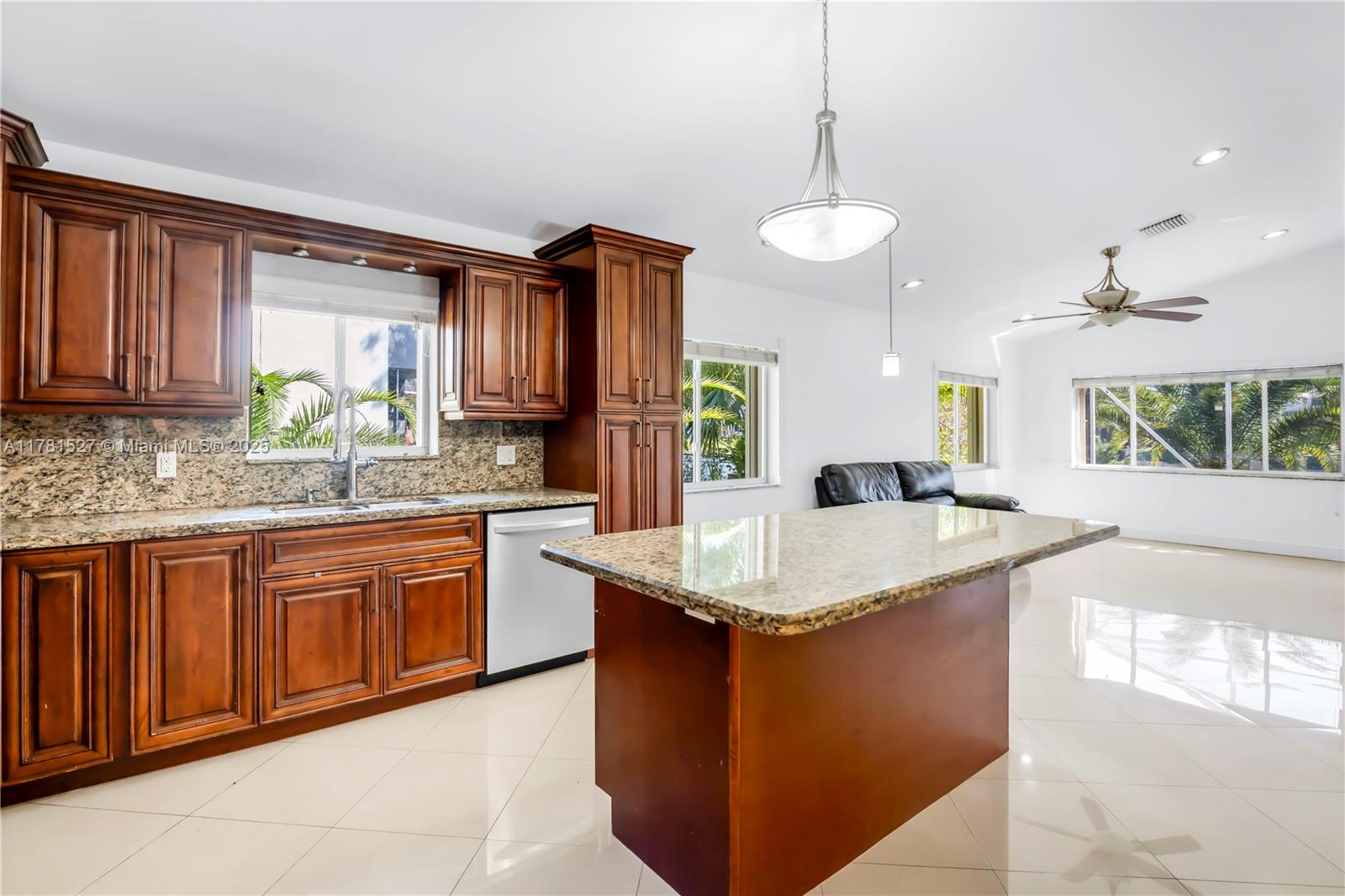 SILVER LAKES PHASE II REP - Residential