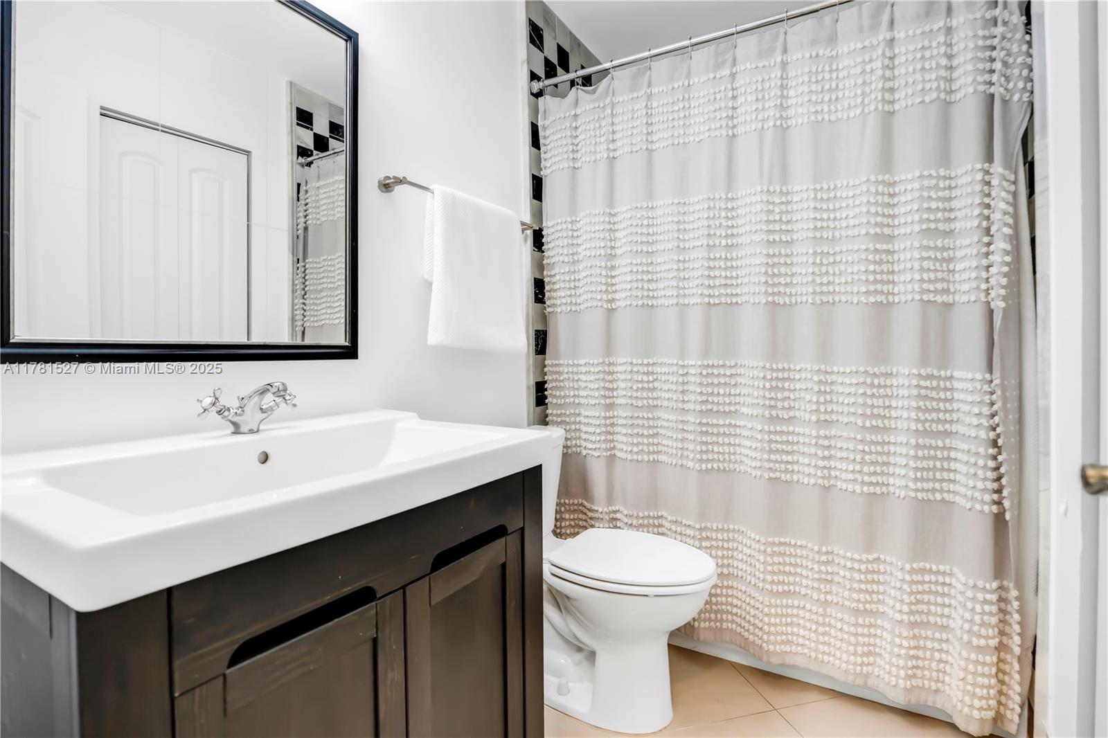 SILVER LAKES PHASE II REP - Residential