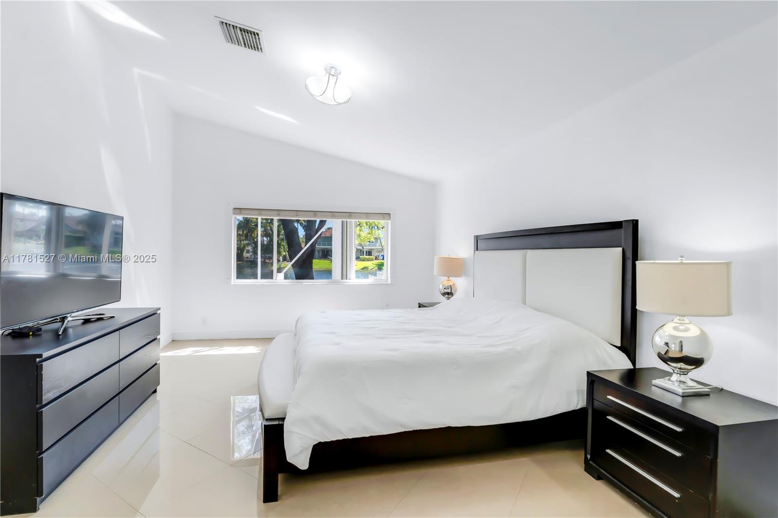 SILVER LAKES PHASE II REP - Residential