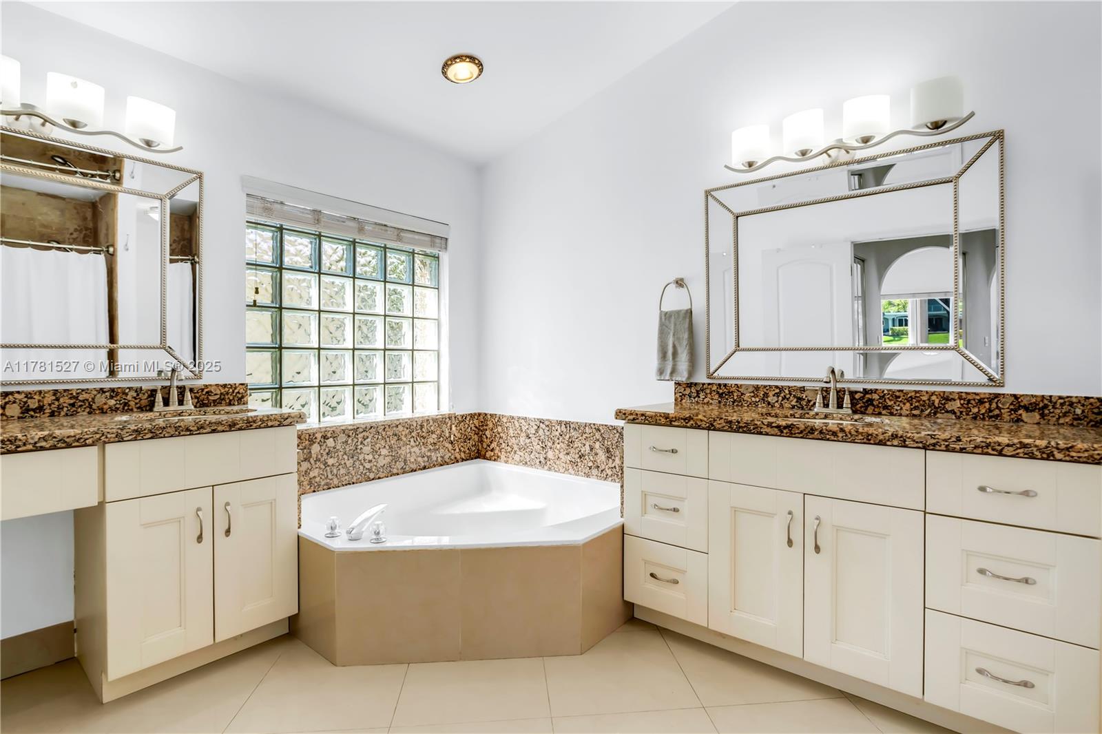SILVER LAKES PHASE II REP - Residential