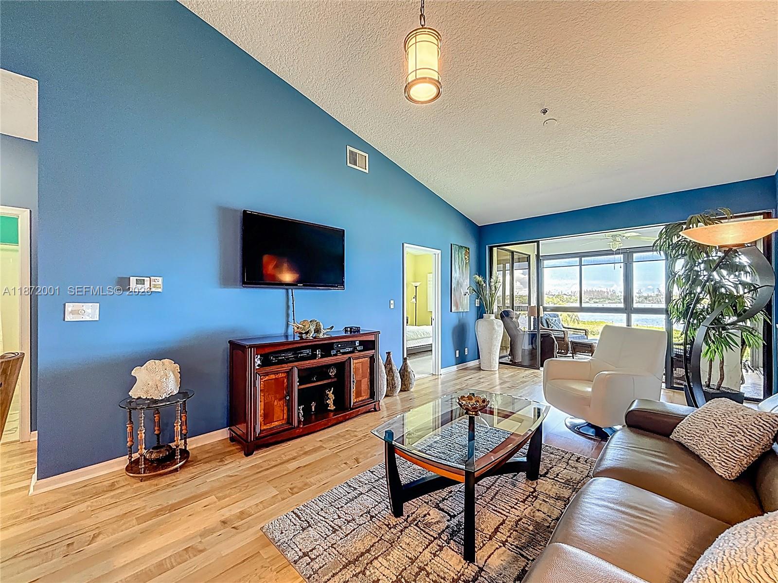 HANSONS LANDING CONDO - Residential
