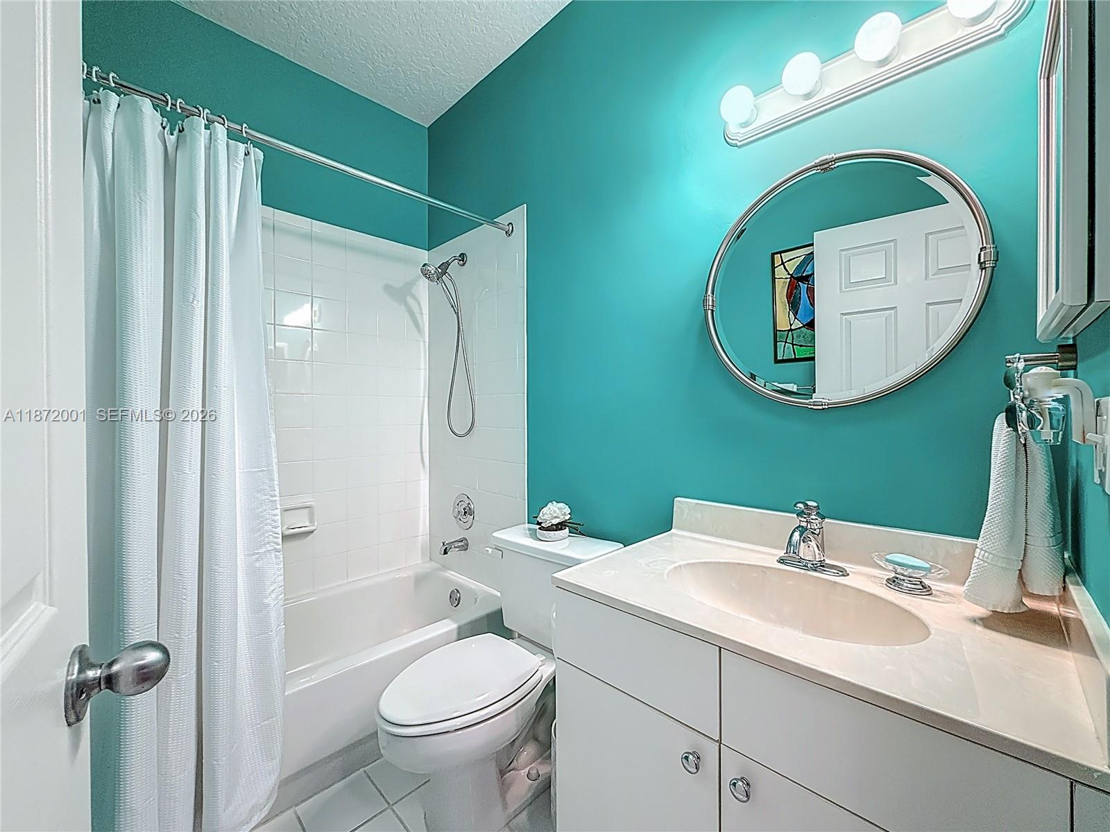 HANSONS LANDING CONDO - Residential