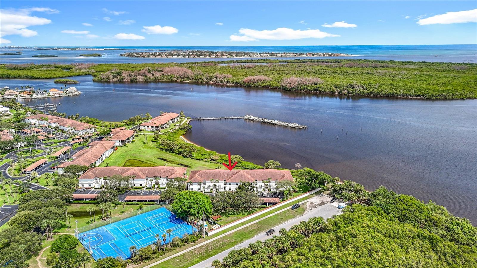 HANSONS LANDING CONDO - Residential