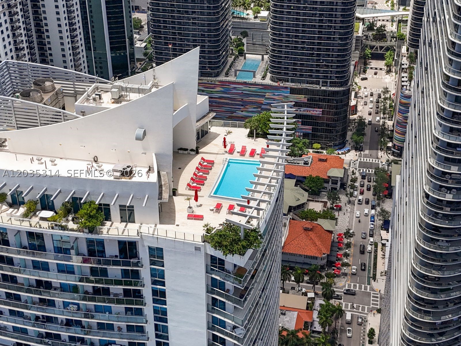 1100 MILLECENTO RESIDENCE - Residential Lease