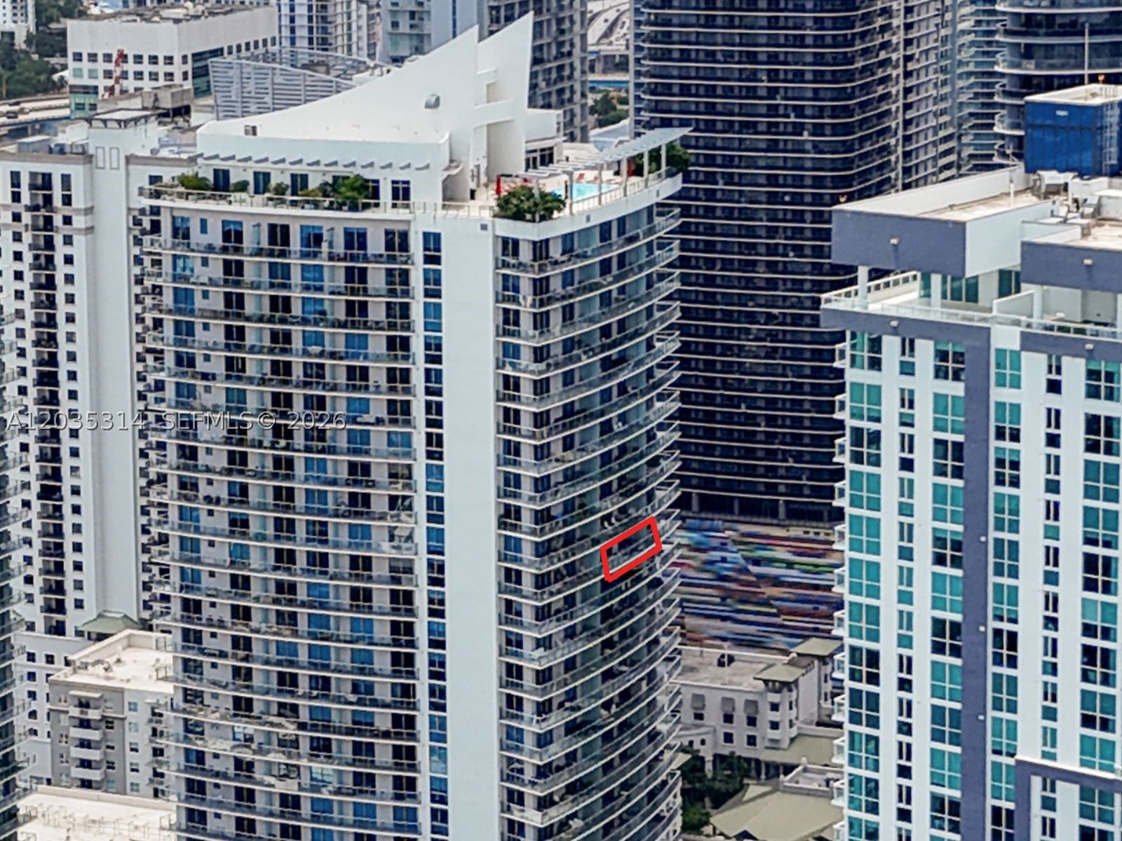 1100 MILLECENTO RESIDENCE - Residential Lease
