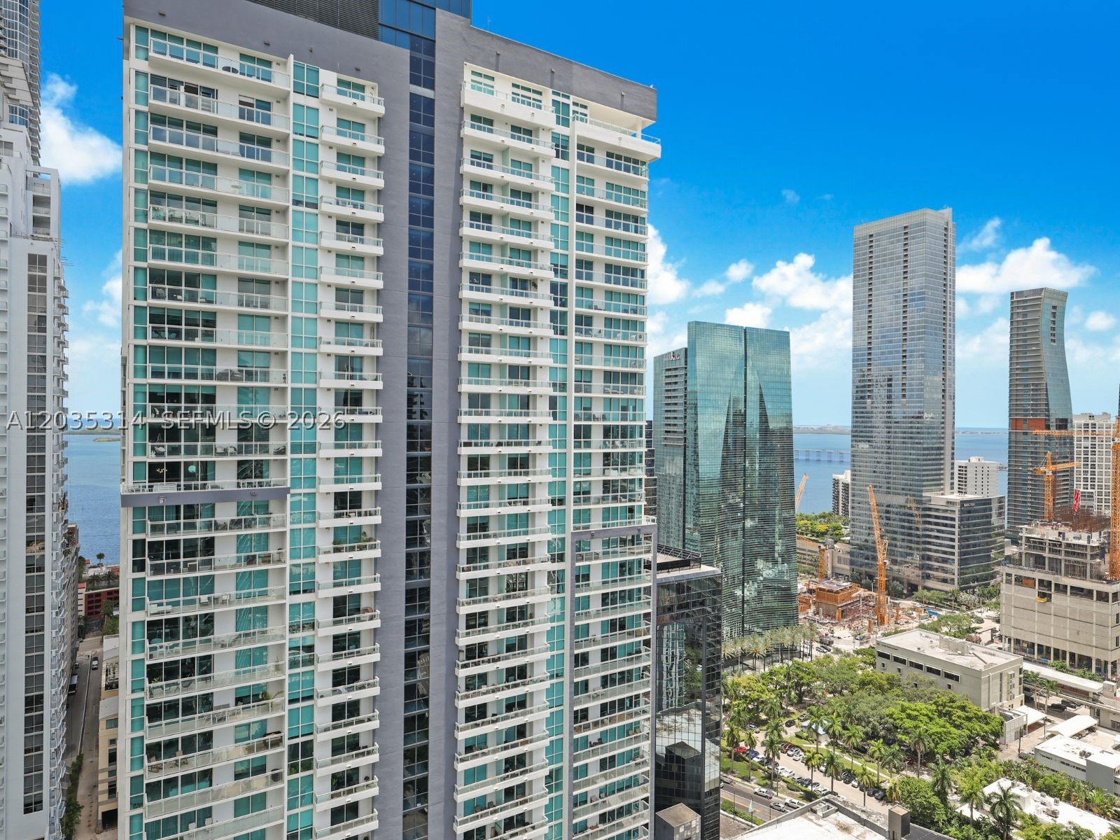 1100 MILLECENTO RESIDENCE - Residential Lease