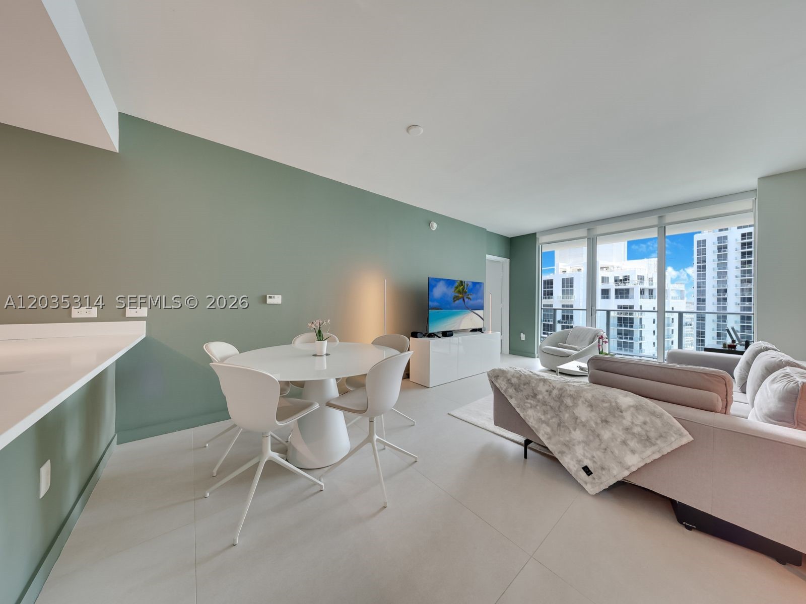 1100 MILLECENTO RESIDENCE - Residential Lease