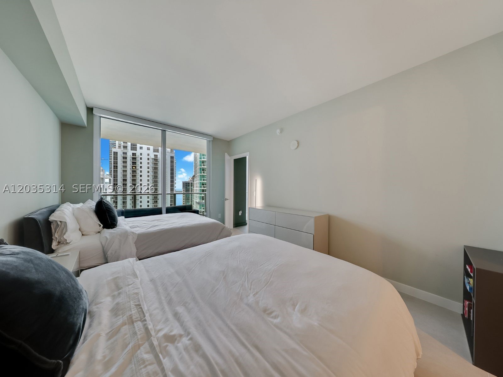 1100 MILLECENTO RESIDENCE - Residential Lease