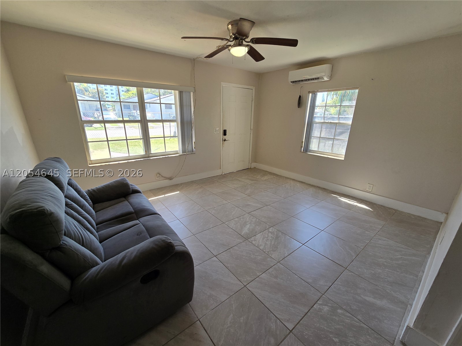 BISCAYNE SHORES CORR PLAT - Residential Lease