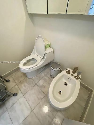 VILLA ALHAMBRA CONDO - Residential