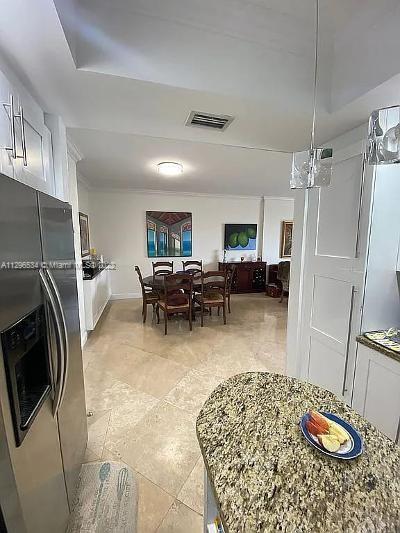 VILLA ALHAMBRA CONDO - Residential