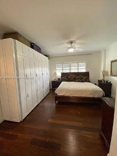 VILLA ALHAMBRA CONDO - Residential