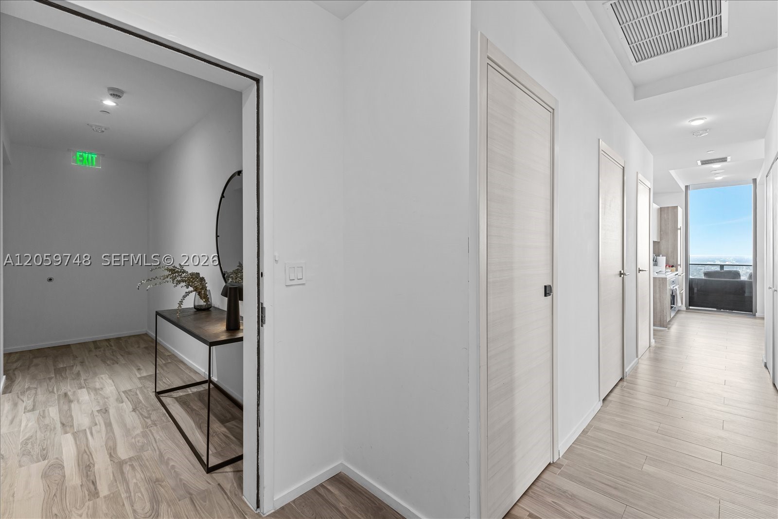 801 SMA RESIDENCES CONDO - Residential