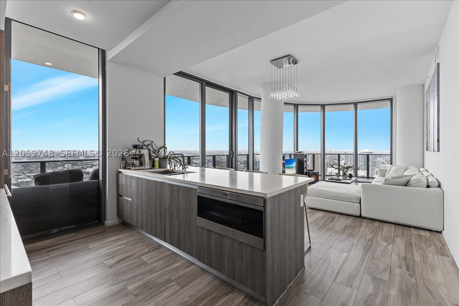 801 SMA RESIDENCES CONDO - Residential