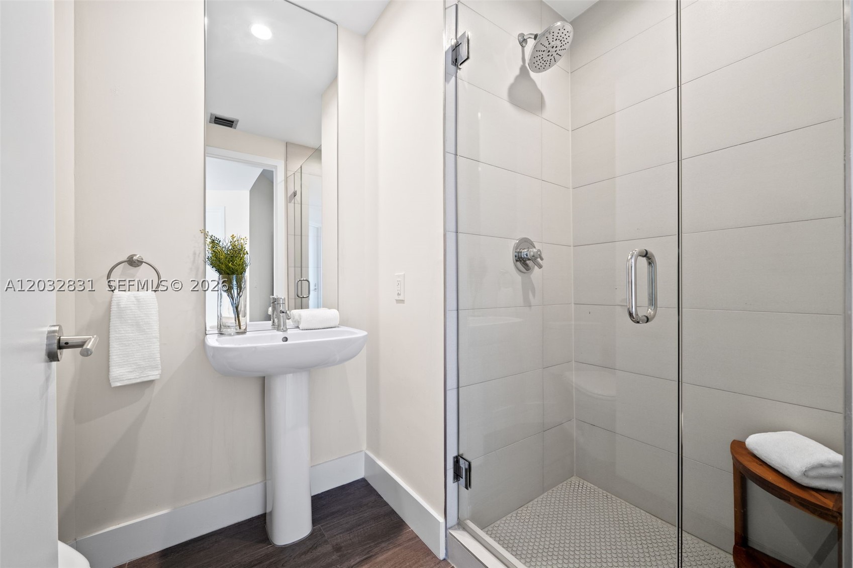 BISCAYNE BEACH CONDO - Residential