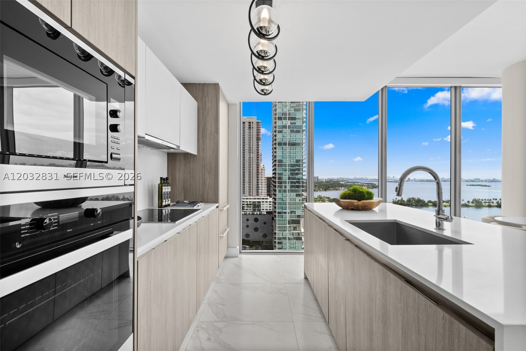 BISCAYNE BEACH CONDO - Residential