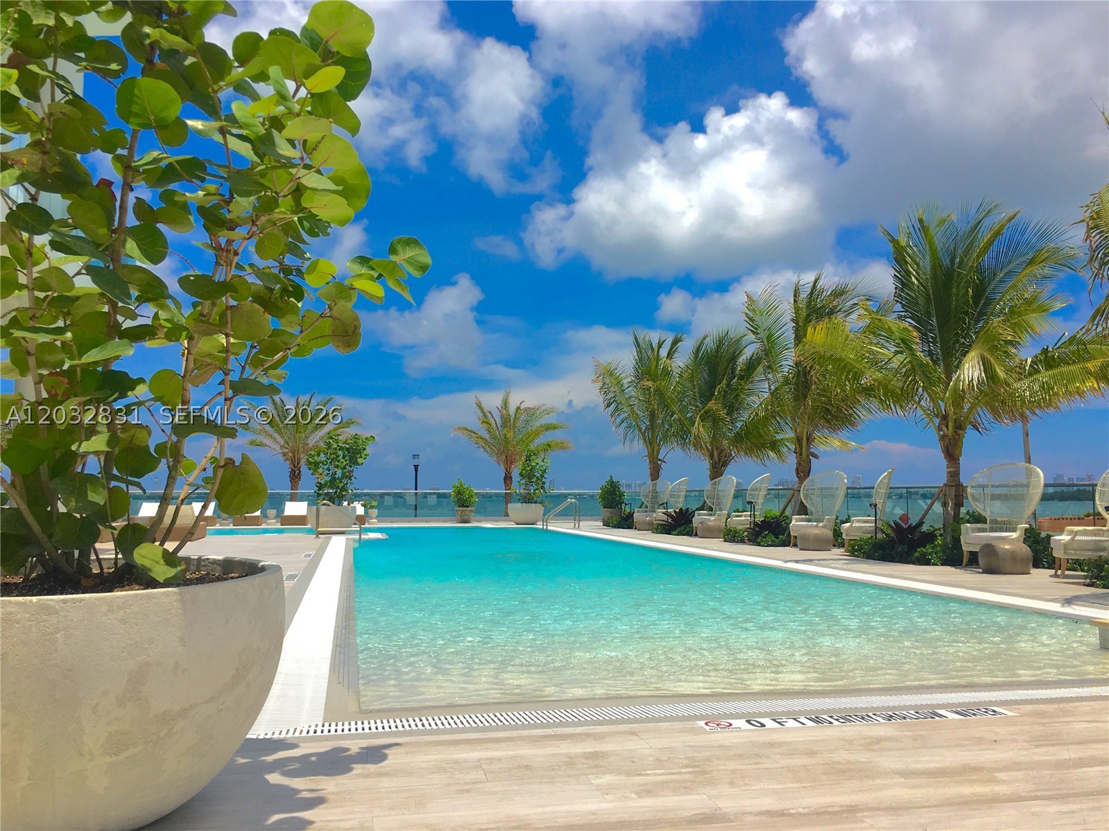 BISCAYNE BEACH CONDO - Residential