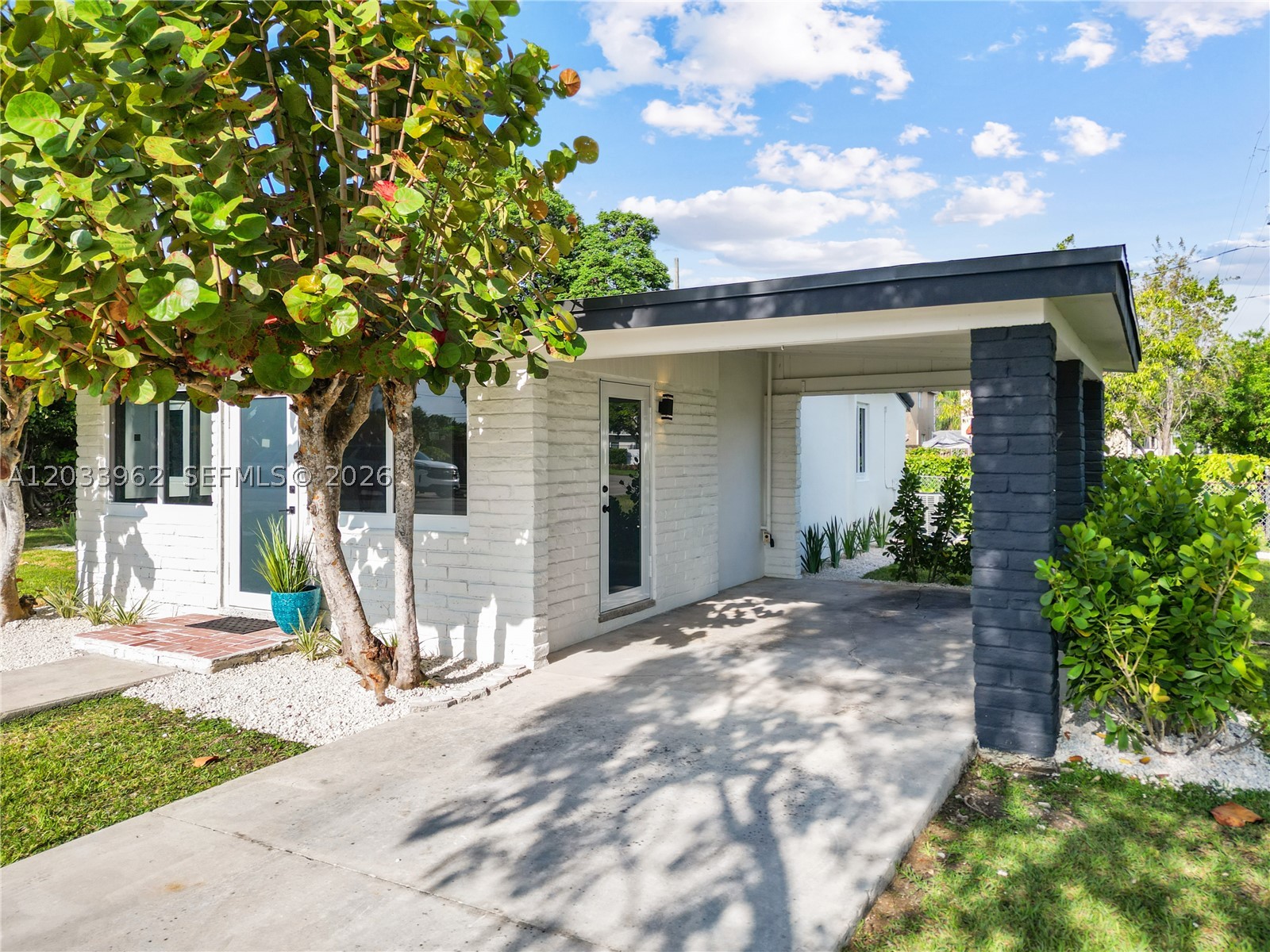 JOHNSCOTT - Residential