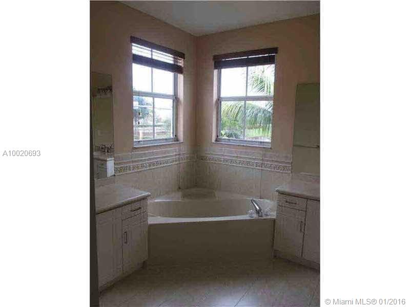 Egret Lakes Estates - Residential Lease