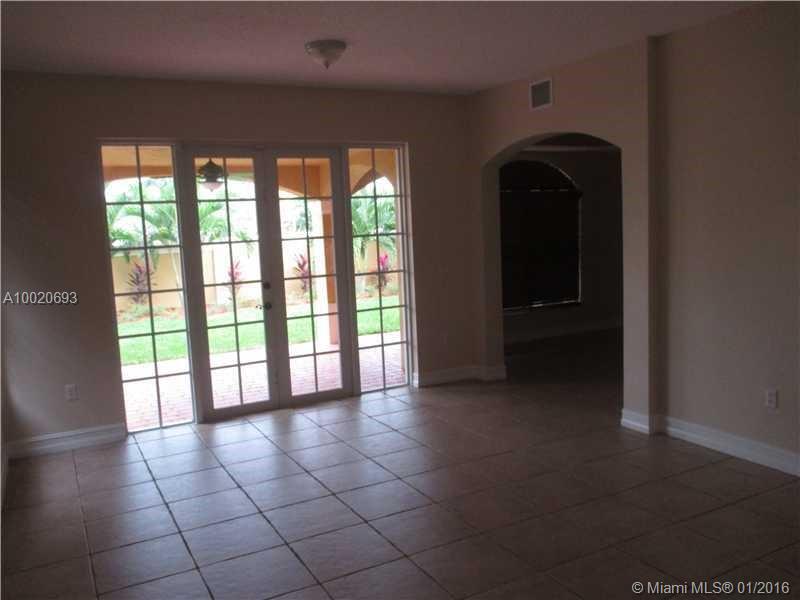 Egret Lakes Estates - Residential Lease