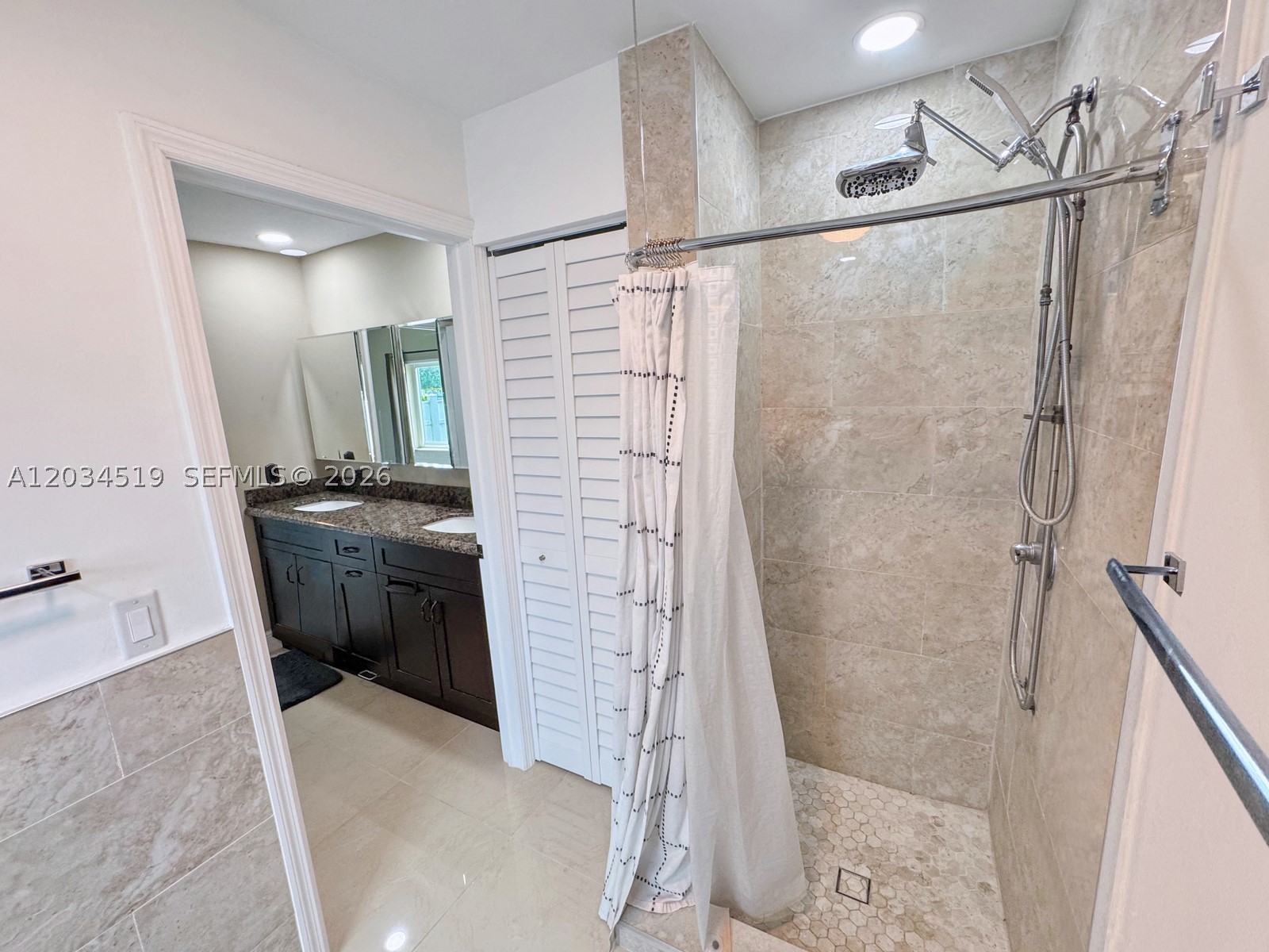SILVER LAKES AT PEMBROKE - Residential