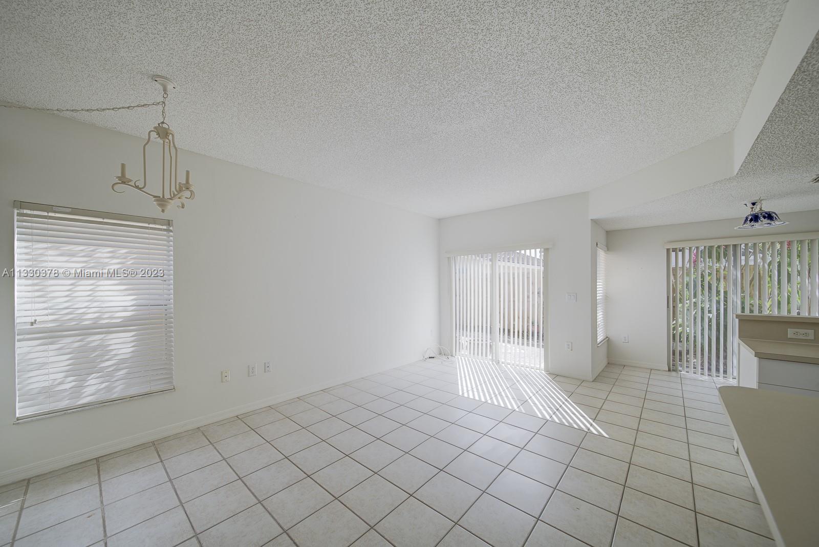LAGO MAR SOUTH 2ND ADDN - Residential