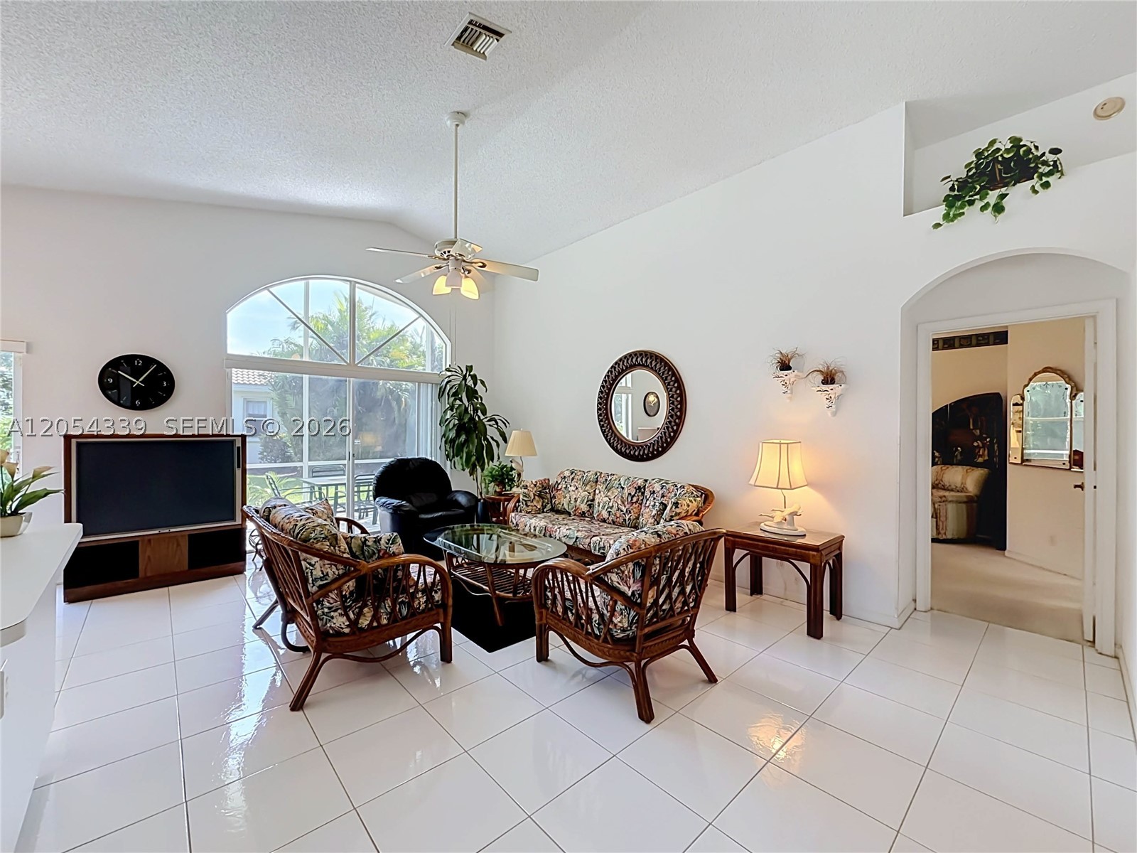 INDIAN HILLS 1 - Residential