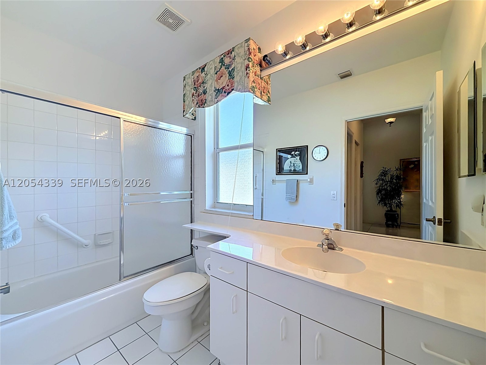 INDIAN HILLS 1 - Residential