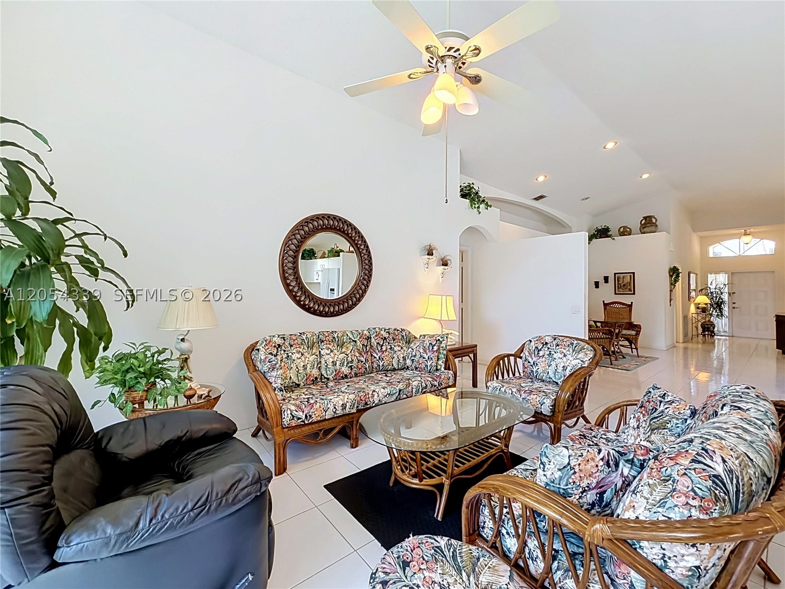 INDIAN HILLS 1 - Residential
