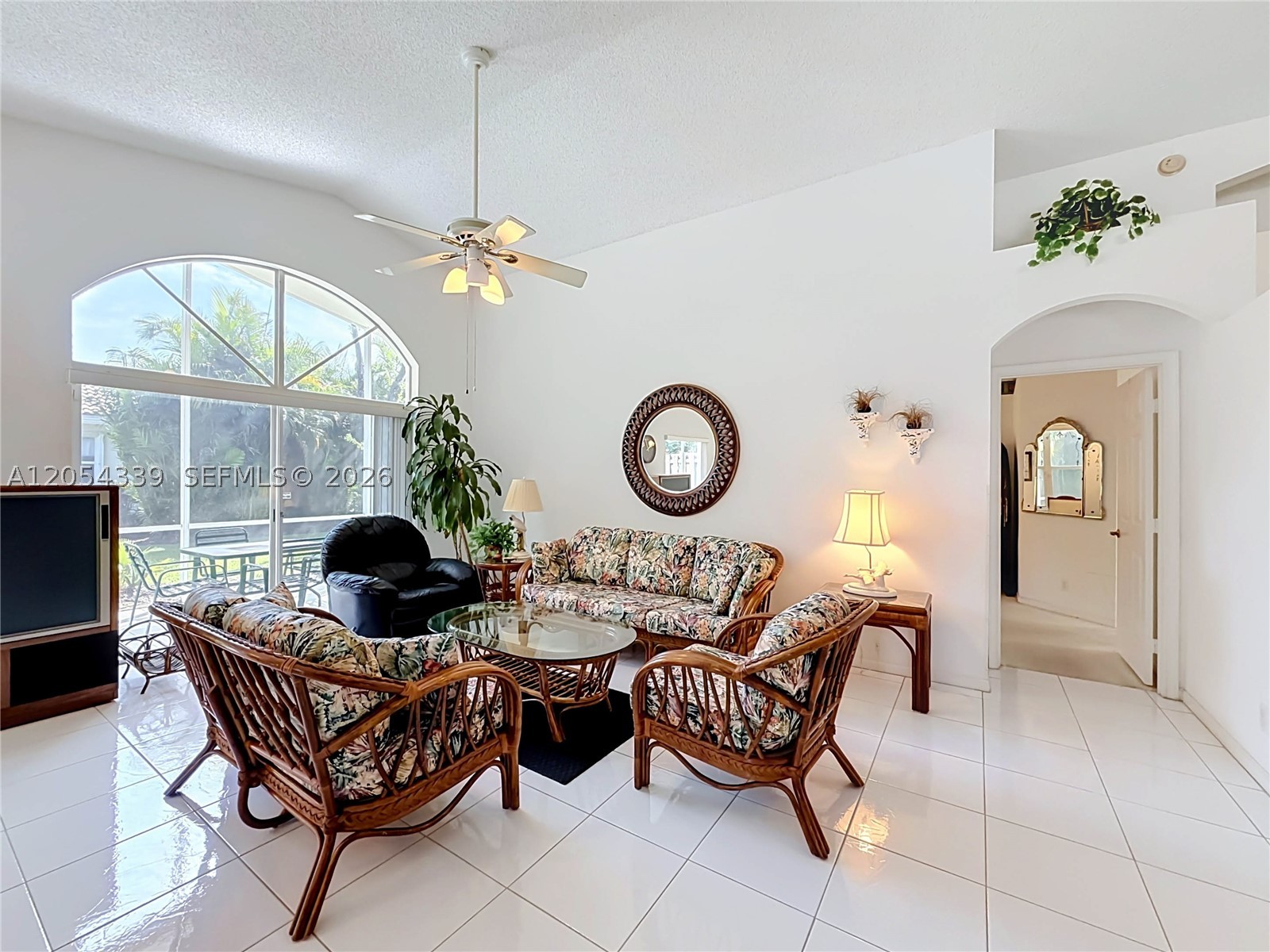 INDIAN HILLS 1 - Residential