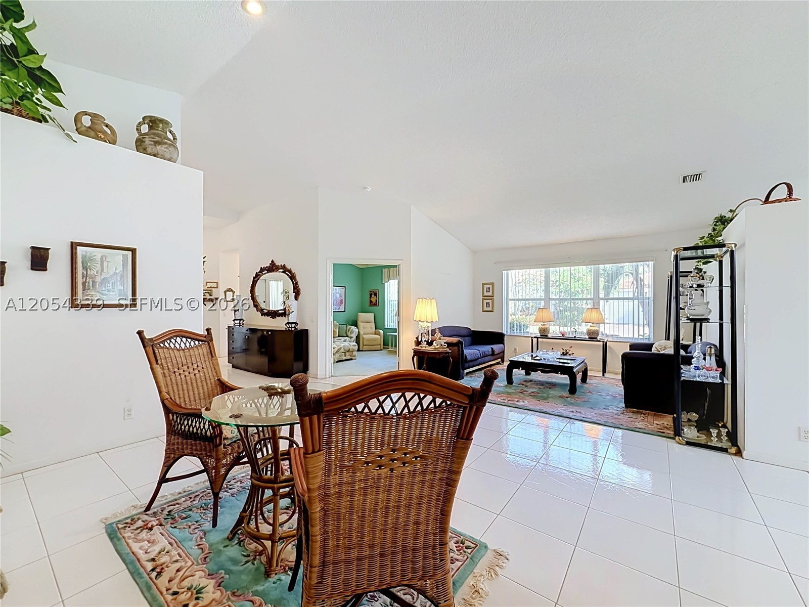 INDIAN HILLS 1 - Residential